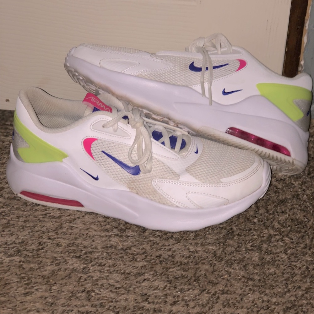 NIKE AIR MAX BOLT Women’s Sneakers
